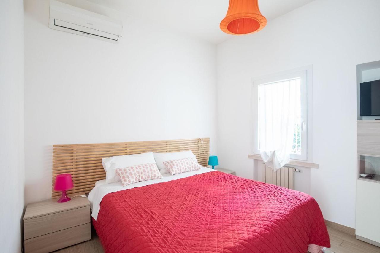 Bilocale Con Giardino A 200Mt Dal Mare - Homeunity 里米尼 外观 照片