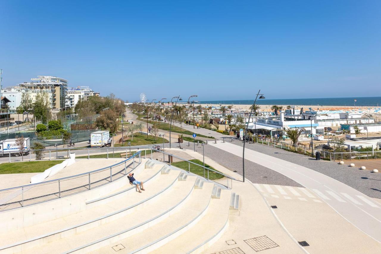 Bilocale Con Giardino A 200Mt Dal Mare - Homeunity 里米尼 外观 照片