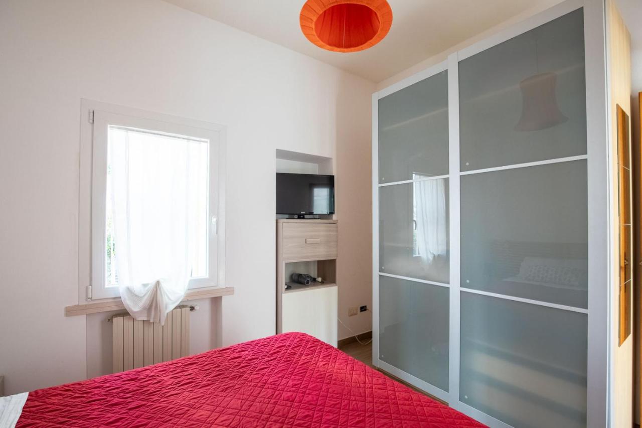 Bilocale Con Giardino A 200Mt Dal Mare - Homeunity 里米尼 外观 照片