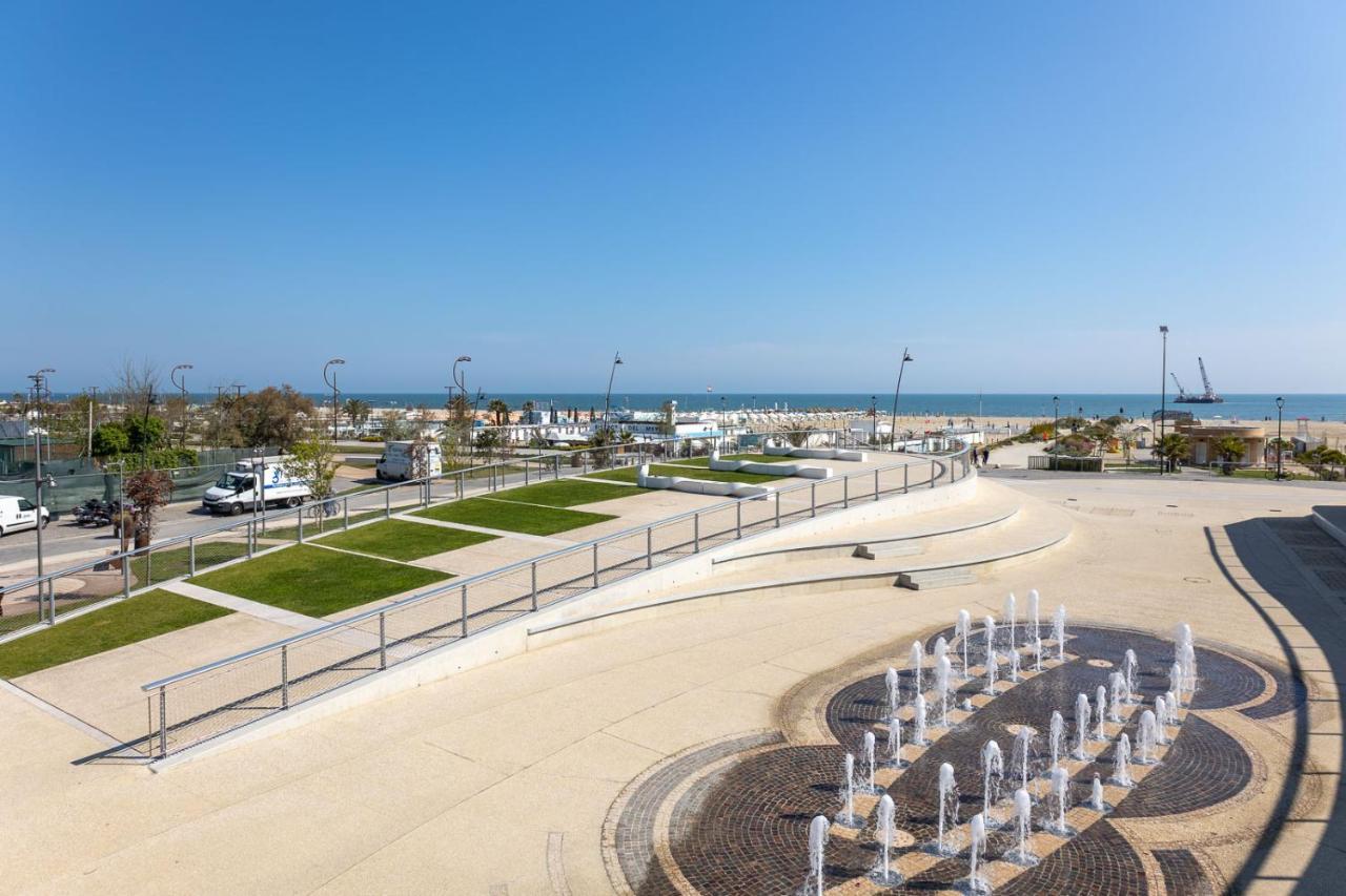 Bilocale Con Giardino A 200Mt Dal Mare - Homeunity 里米尼 外观 照片